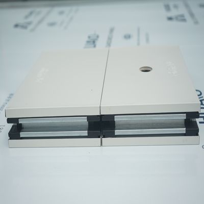 주문 0.376 0.426 강철판 손으로 만든 청정실 샌드위치 패널 유리 마그네슘 보드 online manufacture
